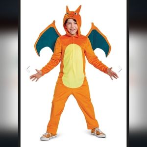 Charizard Deluxe Costume, Size 4/6